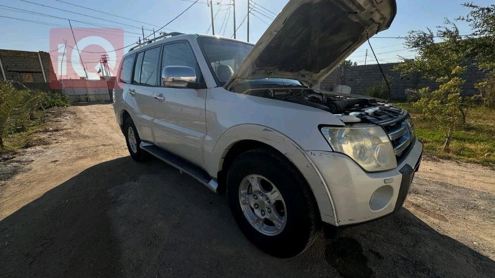 ميتسوبيشي باجيرو